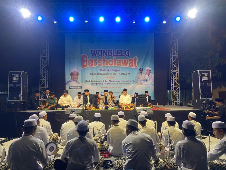 WONOLELO BERSHOLAWAT DALAM RANGKA GREBEG SYAWAL 1446 H 
